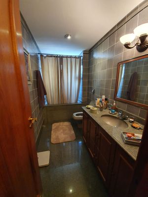 Image 31 - 209340