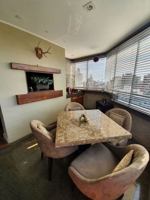Image 14 - 209340
