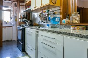 Image 46 - 209390