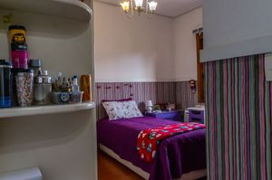 Image 10 - 209390