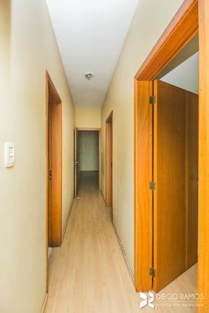 Image 7 - 209404