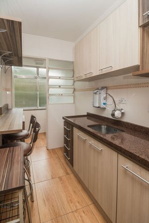 Image 10 - 209425