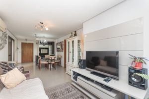 Image 3 - 209501