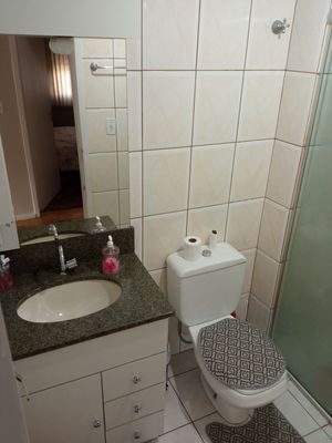 Image 11 - 209530