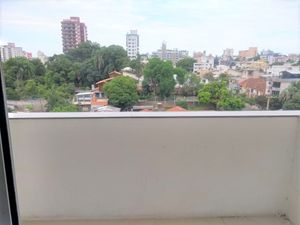 Image 3 - 209606