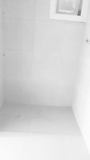 Image 6 - 209657