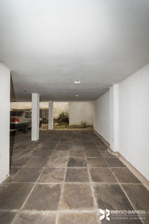 Image 2 - 209661