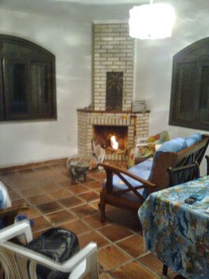 Image 8 - 209688