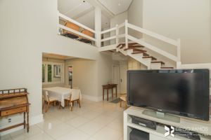 Image 21 - 209689