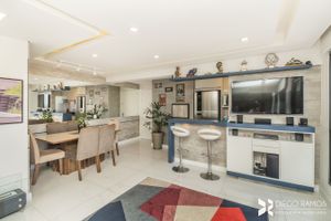 Image 1 - 209694