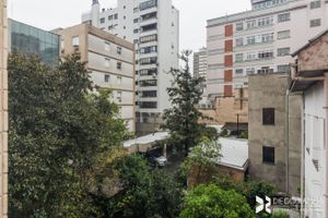 Image 32 - 209697