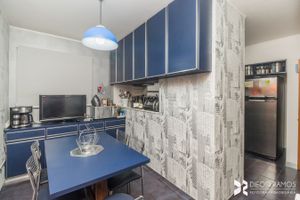 Image 34 - 209697