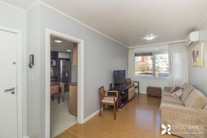 Image 3 - 209699