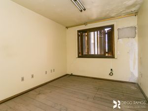 Image 38 - 209713