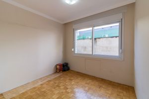 Image 21 - 209724