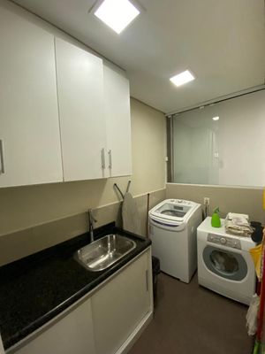 Image 34 - 209795