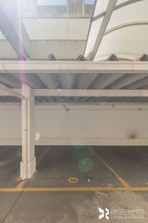 Image 32 - 209836