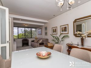 Image 4 - 209843