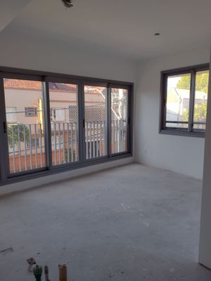 Image 3 - 209861