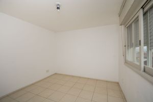 Image 6 - 209864