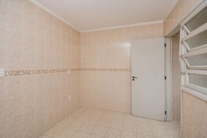 Image 15 - 209864