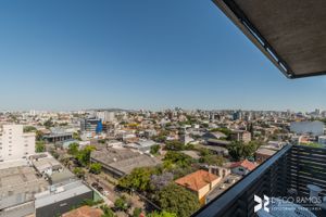 Image 4 - 209902