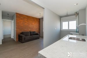 Image 17 - 209902