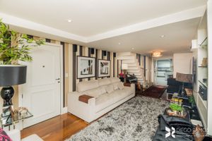 Image 1 - 209915
