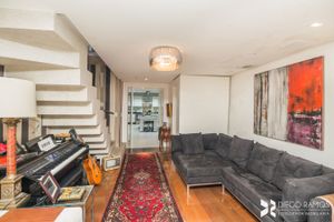 Image 3 - 209915