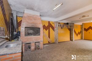 Image 63 - 209937