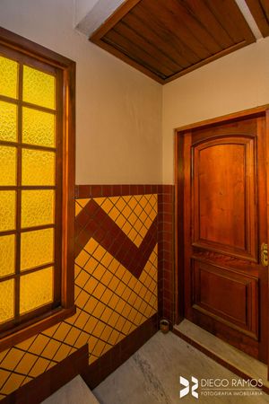 Image 20 - 209937