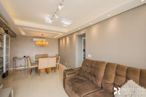 Image 3 - 209942