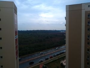 Image 1 - 209948