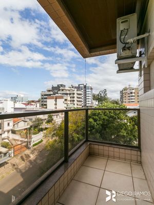 Image 29 - 210036