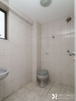 Image 43 - 210036