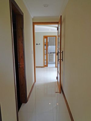 Image 2 - 210070