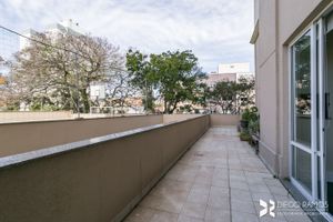 Image 1 - 210140
