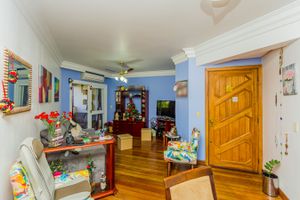 Image 6 - 210241