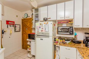 Image 34 - 210241