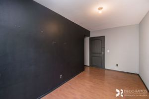Image 3 - 210386
