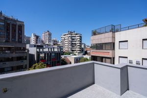 Image 6 - 210397