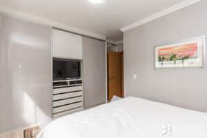 Image 14 - 210425
