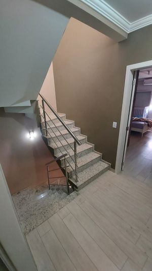 Image 18 - 210434