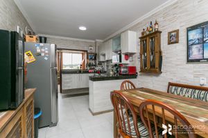 Image 31 - 210474