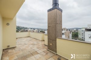 Image 5 - 210556