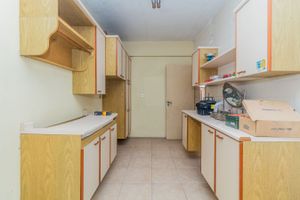 Image 48 - 210568