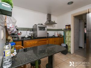 Image 26 - 210585