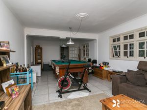 Image 31 - 210585