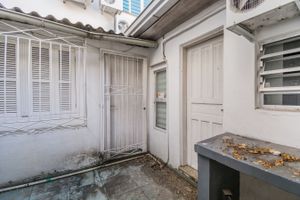 Image 17 - 210683