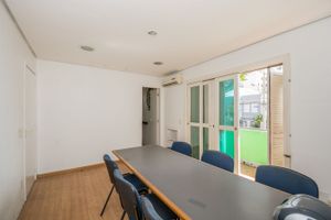 Image 31 - 210683